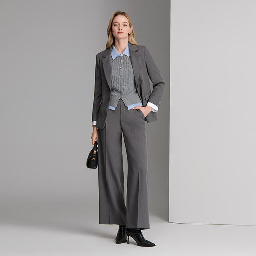 EITIE爱特爱直身平驳领 双扣设计干练利落外套8303009 商品图1