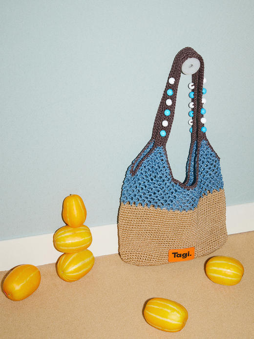 Tagi 机灵果子手工串木珠单肩编织包 手工串珠百搭撞色通勤春夏单肩编织包 商品图3