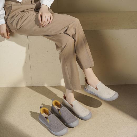 【秋季新款】西村名物2025年秋季新款薄底防滑平跟软底舒适休闲鞋深口单鞋T25CM36021 商品图0