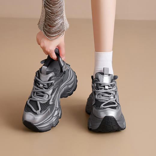 [增高9cm]西村名物2025新款时尚百搭老爹鞋女网面舒适厚底休闲鞋 X85BQ683623 商品图7