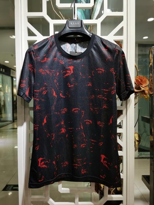 75-T004时尚秀黑T恤 商品图0