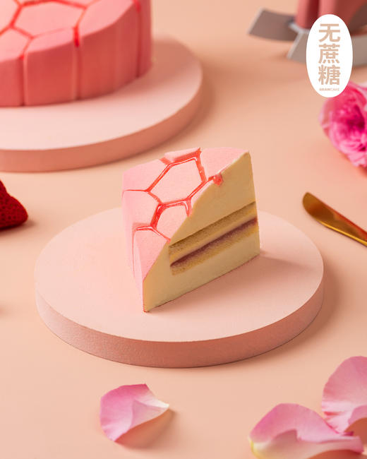 心动大溪地-香草草莓慕斯生日蛋糕（1.5磅） 商品图4