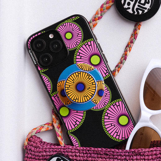 【旅行的回响】非洲蜡染 POPCASE手机壳 MagSafe Popcase磁吸款 紫色 拼贴 iPhone16/15/14 商品图1