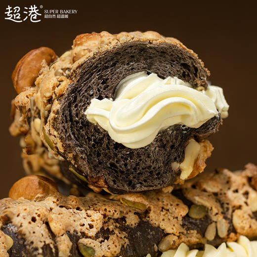 黑金五仁马里奥面包 商品图1