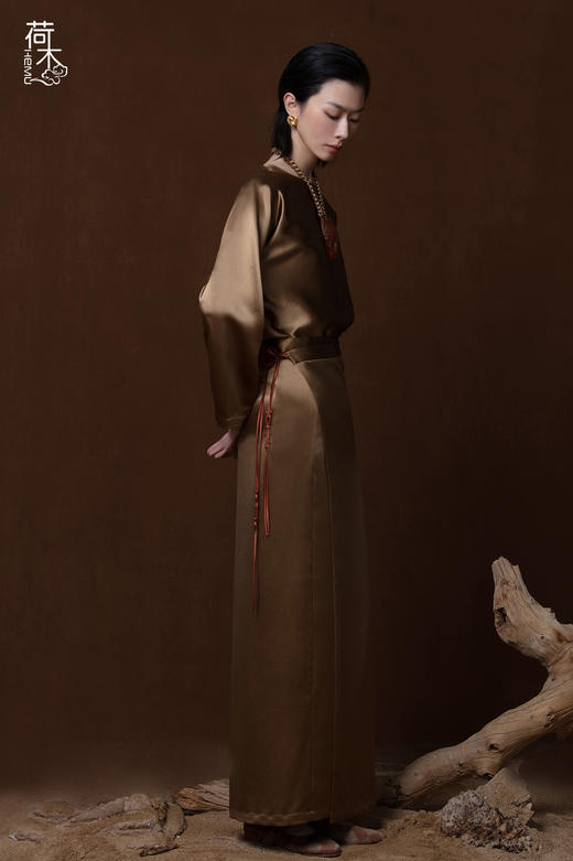 荷木HEMU丨关山月·半裙 商品图3