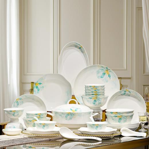 凡瑞斯青葱岁月12人用42头骨瓷餐具 商品图0