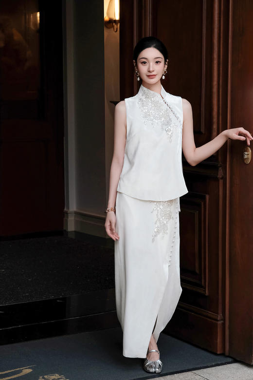 盛唐牡丹| 法式串珠丝绒设计上衣 商品图5