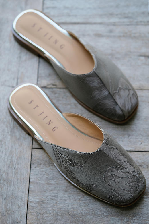 盛唐婧| 纯手工全皮真丝提花半拖鞋 商品图0