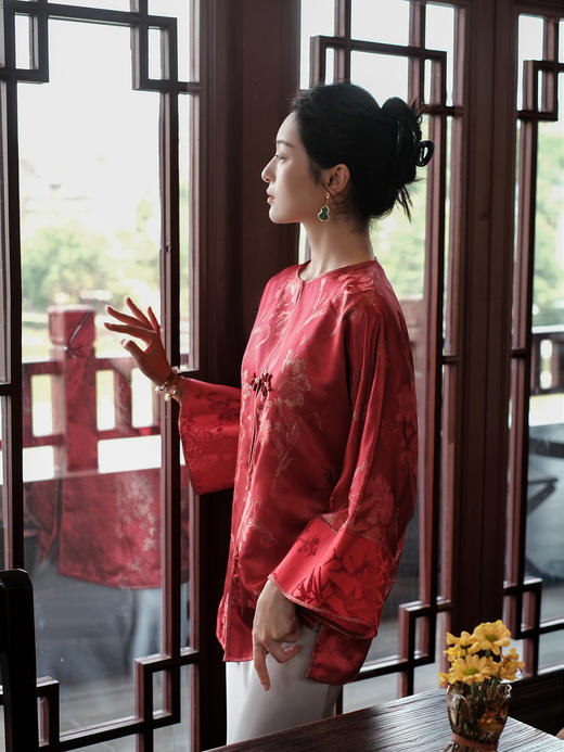 盛唐牡丹| 织金菊花纹真丝拼漳缎外套 商品图2