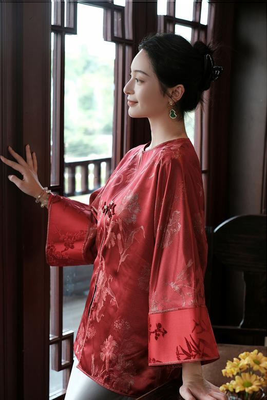 盛唐牡丹| 织金菊花纹真丝拼漳缎外套 商品图3