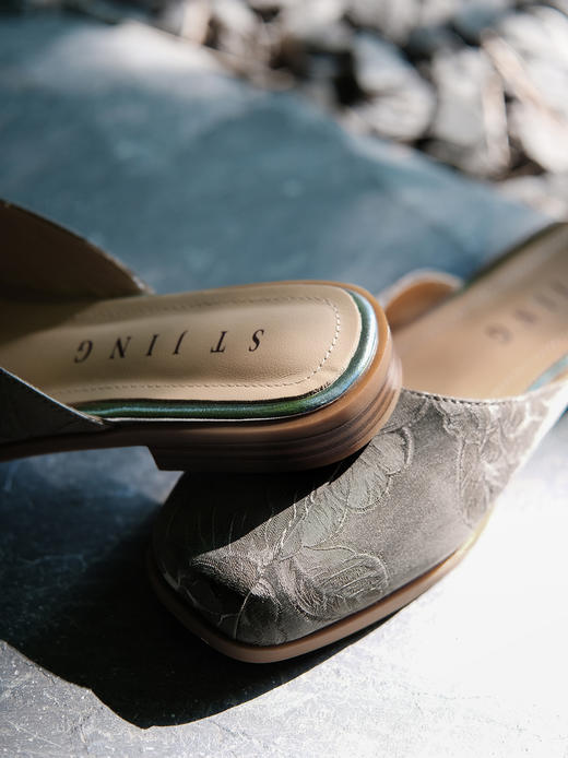 盛唐婧| 纯手工全皮真丝提花半拖鞋 商品图5