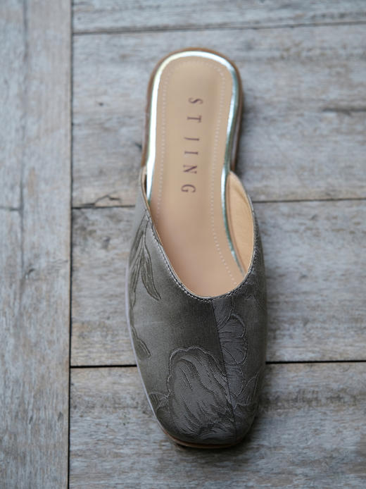 盛唐婧| 纯手工全皮真丝提花半拖鞋 商品图2