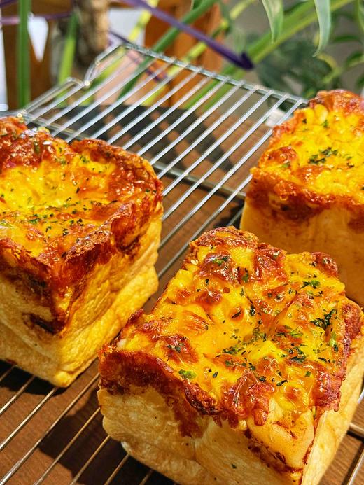 招牌海苔肉松吐司 商品图1