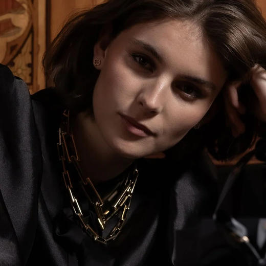 北京仓｜Skultuna-Pavé-金色 四叶草 密钻 耳钉［瑞典设计师］ 商品图1