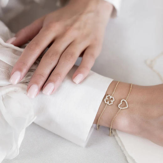 北京仓｜Skultuna-Pavé-金色 四叶草 密钻 手链［瑞典设计师］ 商品图4