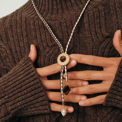 送女友lost in echo2025早秋新款异域可调节皮绳编织长项链毛衣链 商品图1