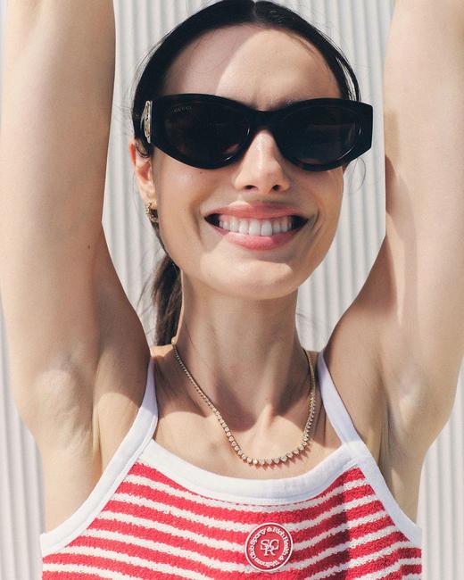 Sporty & Rich - Serif Logo Striped Terry Skirt - Fire Red Stripes - 女装 - 短裙 - 红色条纹 商品图3