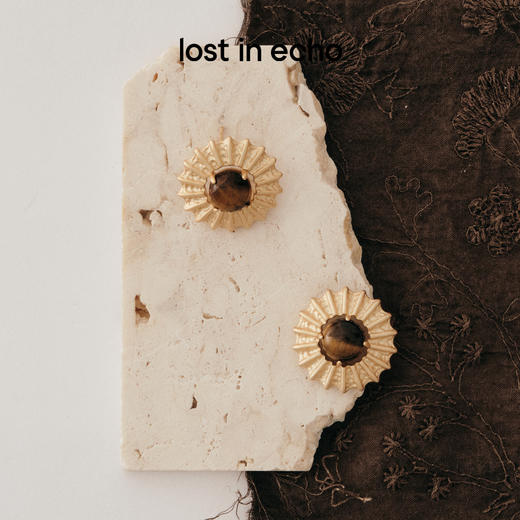 送女友lost in echo2025早秋新款异域独特复古太阳珍珠耳钉耳饰 商品图0