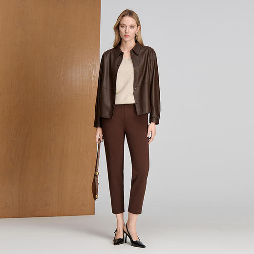 EITIE爱特爱正肩衬衫领精致门襟与本布暗扣设计高级感皮衣8393003 商品图1