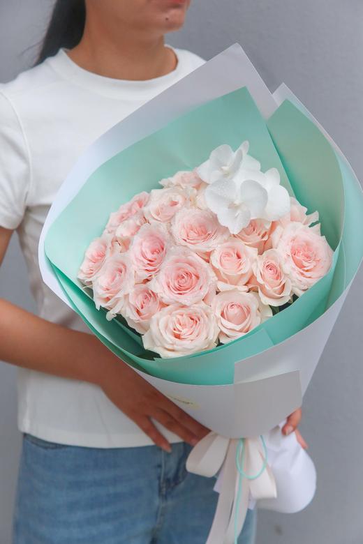 法式花束粉薄荷双鱼座玫瑰花束 商品图9