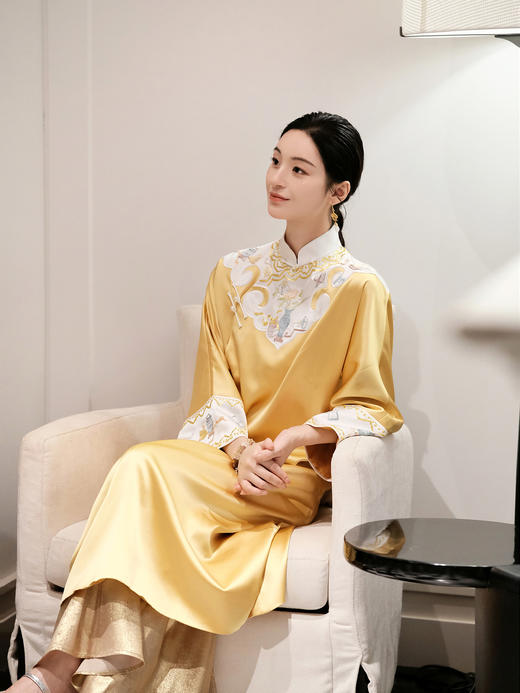 盛唐牡丹大师系列-卢梅红 | 金缕真丝如意纹手绣长裙 商品图5