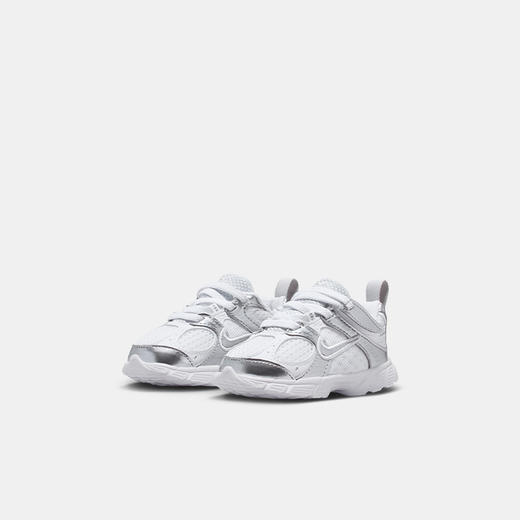 Nike V5 RNR 婴童运动鞋 HQ6413 商品图4
