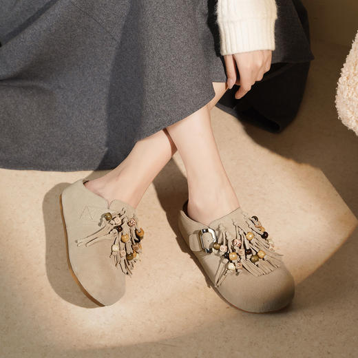 西村名物2025年秋季新款舒适厚底流苏配饰后空鞋勃肯鞋T25CM31671 商品图4