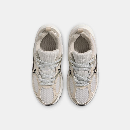 Nike V5 RNR 幼童运动鞋 HQ6412 商品图8