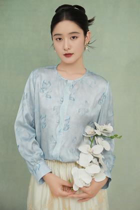 荷言HEYEN 听泉 海蓝色国风锦鲤印花真丝上衣高定系列