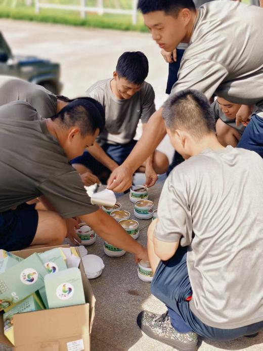 3种口味一次尝鲜✨汤汁鲜甜肉嫩滑，暖胃又满足！海南文昌鸡汤/即食自嗨汤/3个味礼盒装 商品图8