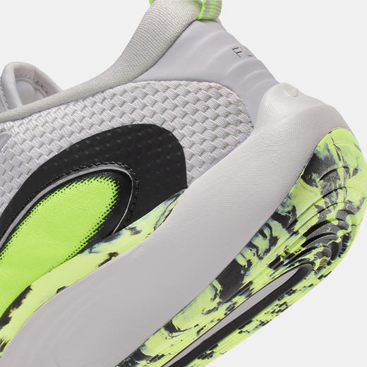 Nike IsoFly SE 大童篮球鞋 HQ8263 商品图7