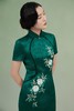 荷言HEYEN 鹤眠 牡丹暗纹提花缎山茶花手工刺绣旗袍 拼接真丝欧根纱绿水晶高级定制 商品缩略图3
