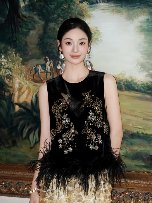 盛唐婧| 重磅真丝绒珠绣鸵鸟毛无袖马甲 商品图8