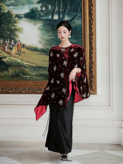 盛唐牡丹| 丝绒串珠绣花披肩外套 商品图6