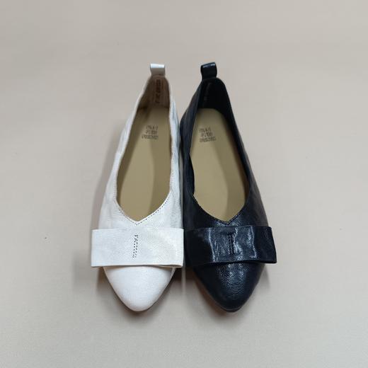 西村名物2025年秋季新款舒适平底软底小尖头蝴蝶结浅口单鞋X25CE31681 商品图3