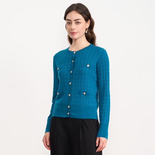 【香风针织开衫】EITIE爱特爱精致绞花舒适显瘦针织衫秋新款C2501814 商品图9