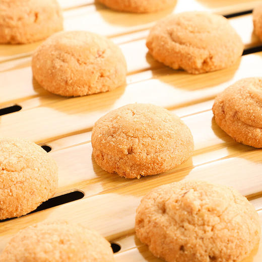 如水黄油坚果小曲奇小圆铁罐 商品图5