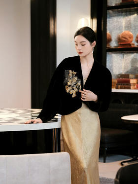 廷前观棠 | 金昭丝绒外套(售完不补)