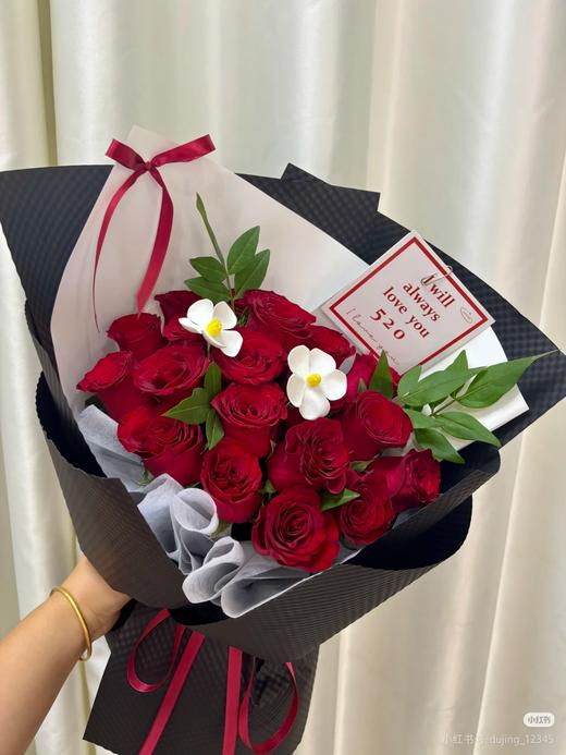 女神节19朵红玫瑰 商品图7