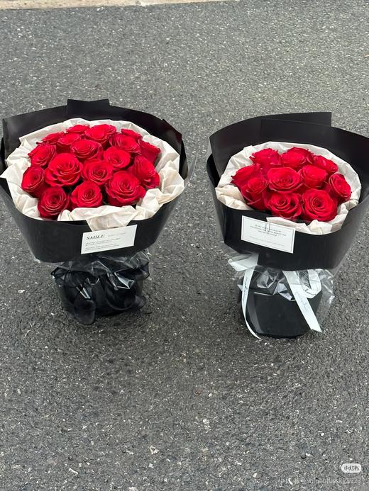 女神节11朵红玫瑰 商品图0