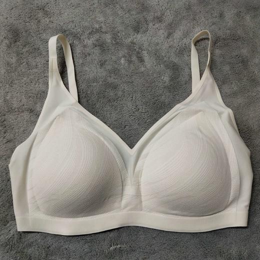 【不退不换】良木礼深V背扣文胸（5050） 商品图1