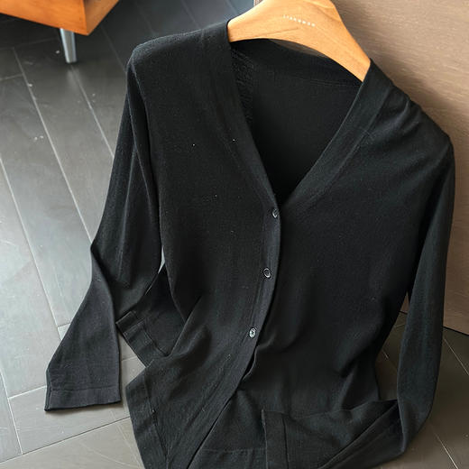 【预售7天】良木礼扬子纱羊毛开衫（Q8189) 商品图1