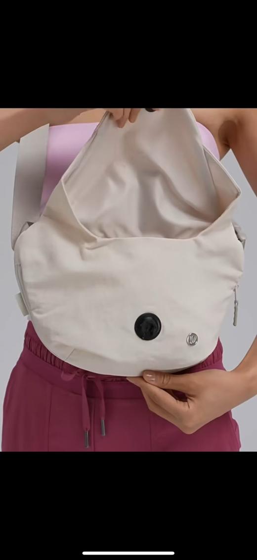 现货几十个，露露lulu斜挎包 手速要快啦 就一个颜色，男女通背 商品图5