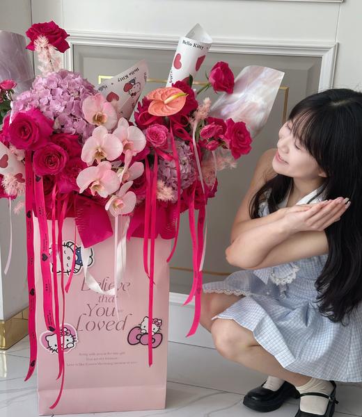 甜蜜的爱·Hello kitty花盒（粉色系） 商品图1