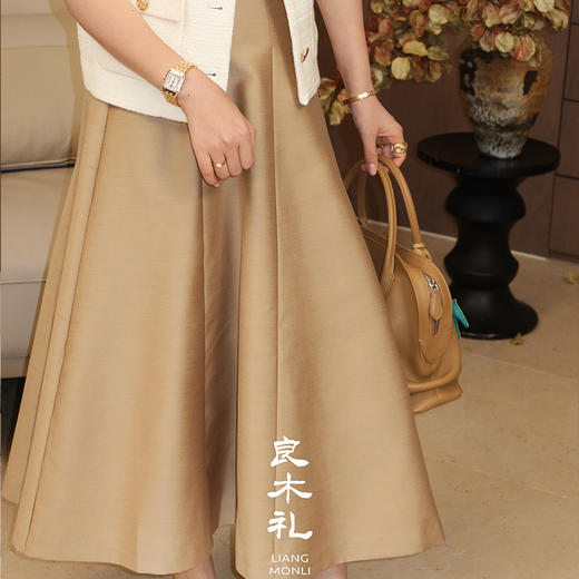 【预售7天】良木礼醋酸羊毛半裙（Q8159） 商品图3