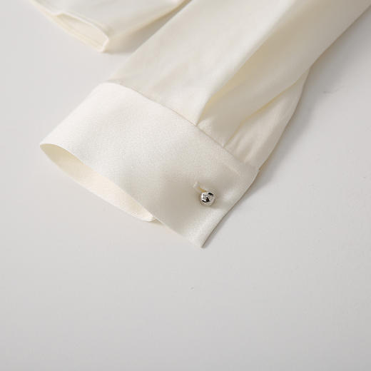 EITIE爱特爱前襟压褶设计简雅有型小上衣8313007 商品图3