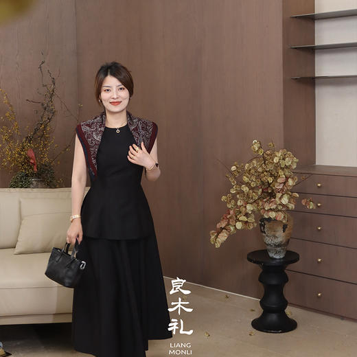 【预售7天】良木礼醋酸羊毛半裙（Q8159） 商品图1