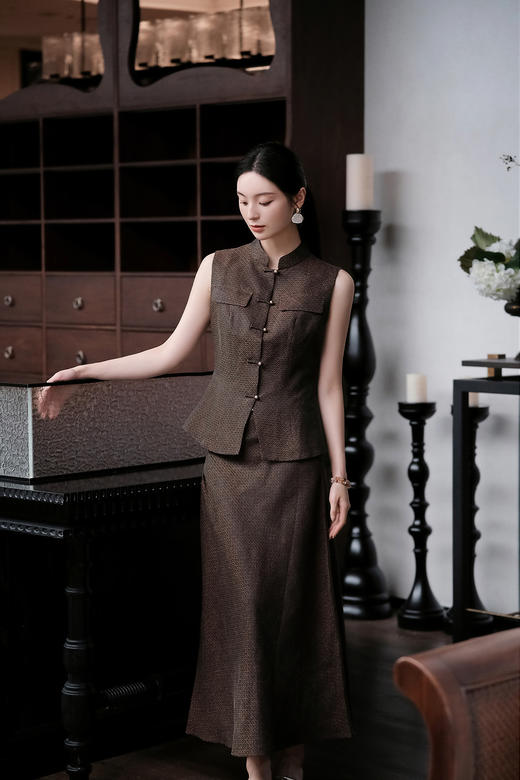 盛唐婧| 轻奢织金香云纱时尚鱼尾裙 商品图4