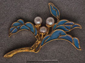 花丝镶嵌(琵琶胸针）     珍珠