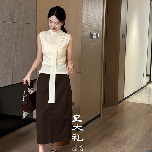 【不退不换】良木礼开叉半裙（Q258369） 商品图4